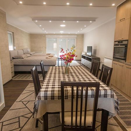 Apartment Lili Баина Баща Екстериор снимка